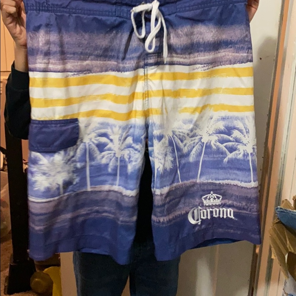 Men’s swim trunks